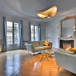 Maison Charmente Paris