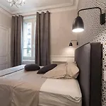 Maison Charmente Paris